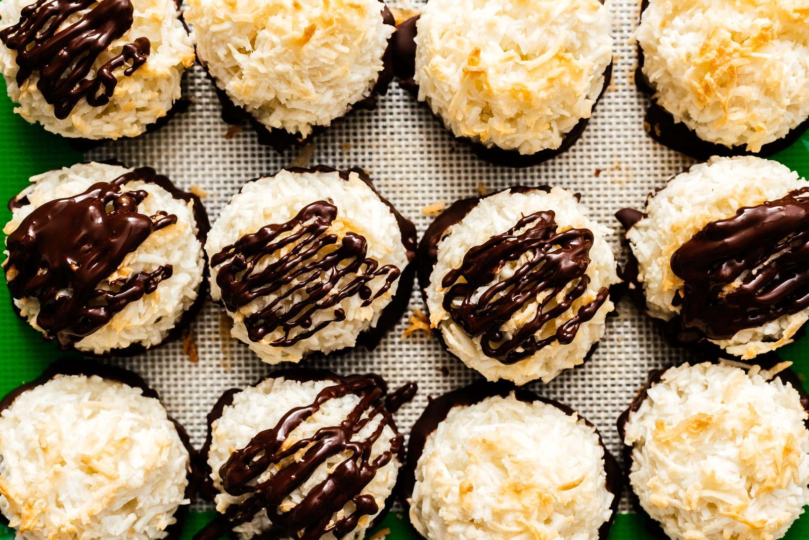 Coconut Macaroons | www.iamafoodblog.com
